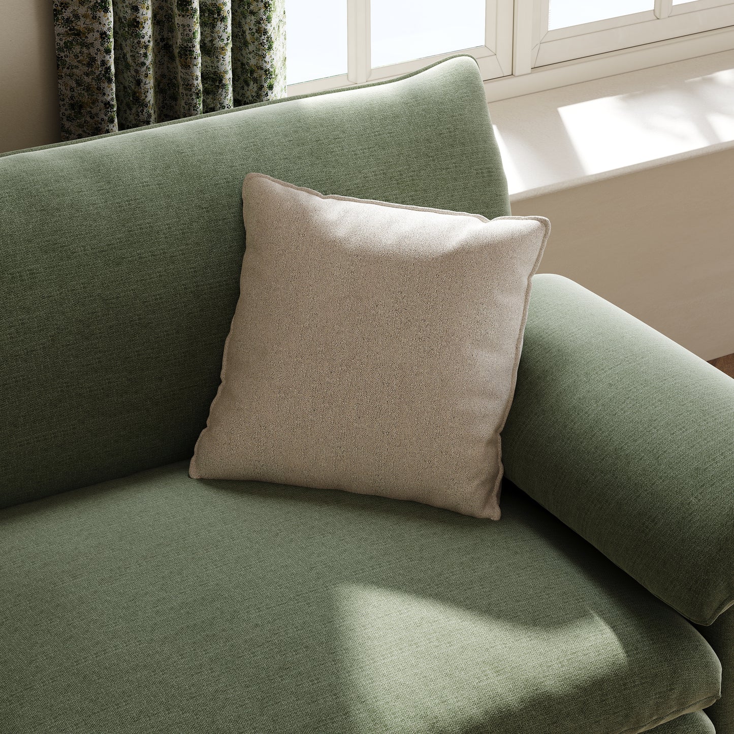 Stylish Lambswool Sofa with Detachable Design