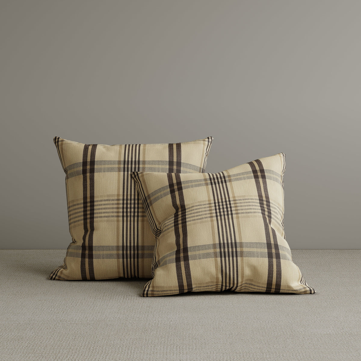 🎁 Square Exclusive Design Cushion in Cocoa Comfort Checkered Cotton Linen, 45*45CM (100% off)