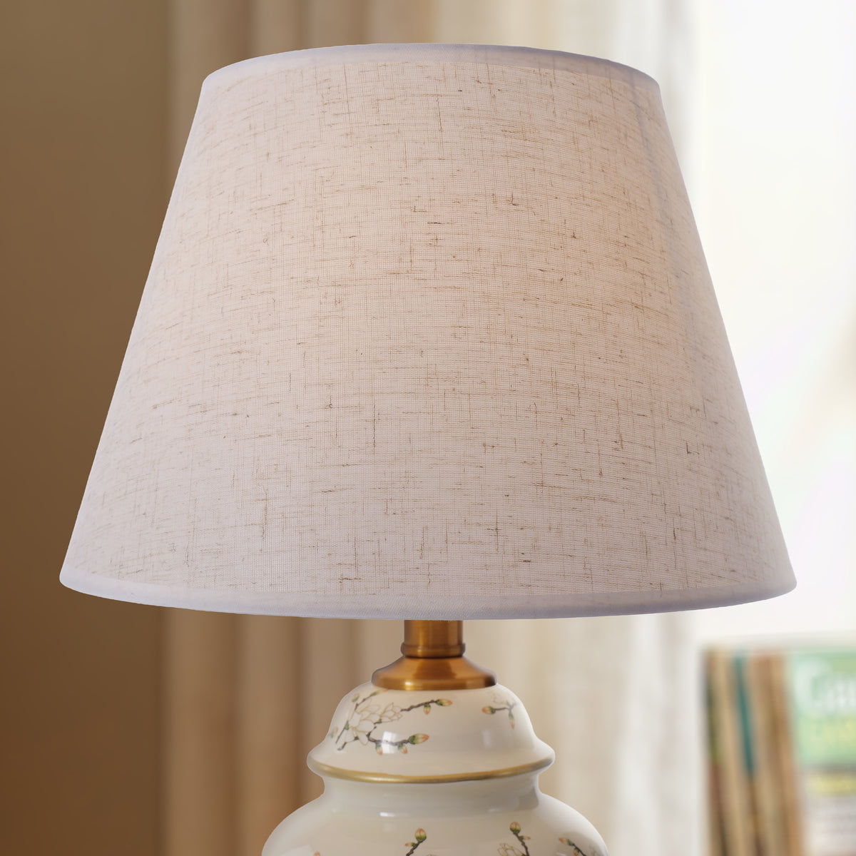 Chinoiserie Hand-Painted Ceramic Ginger Jar Table Lamp