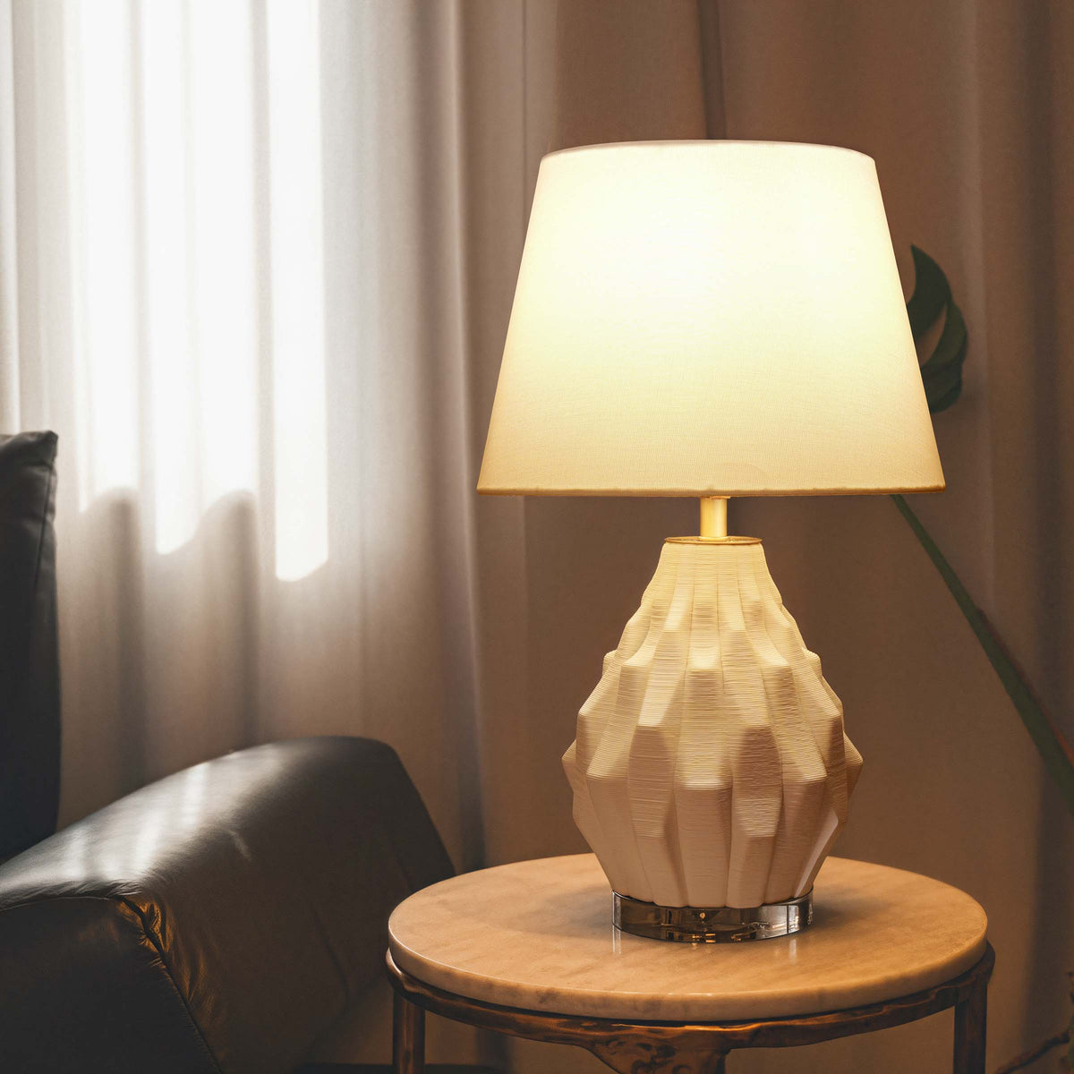 Lightsin 3D Pure White Polygonal Textured Ceramic Table Lamp with Fabric Shade Lightsin UK