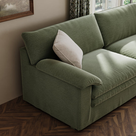 Stylish Lambswool Sofa with Detachable Design
