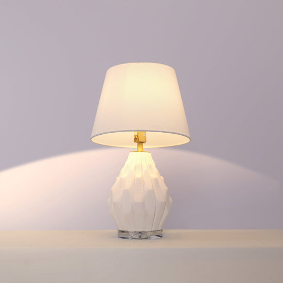 Lightsin 3D Pure White Polygonal Textured Ceramic Table Lamp with Fabric Shade Lightsin UK