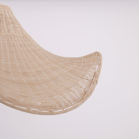 Living Nest UK Natural & White Hat-Shaped Handwoven Rattan Pendant Light Living Nest UK
