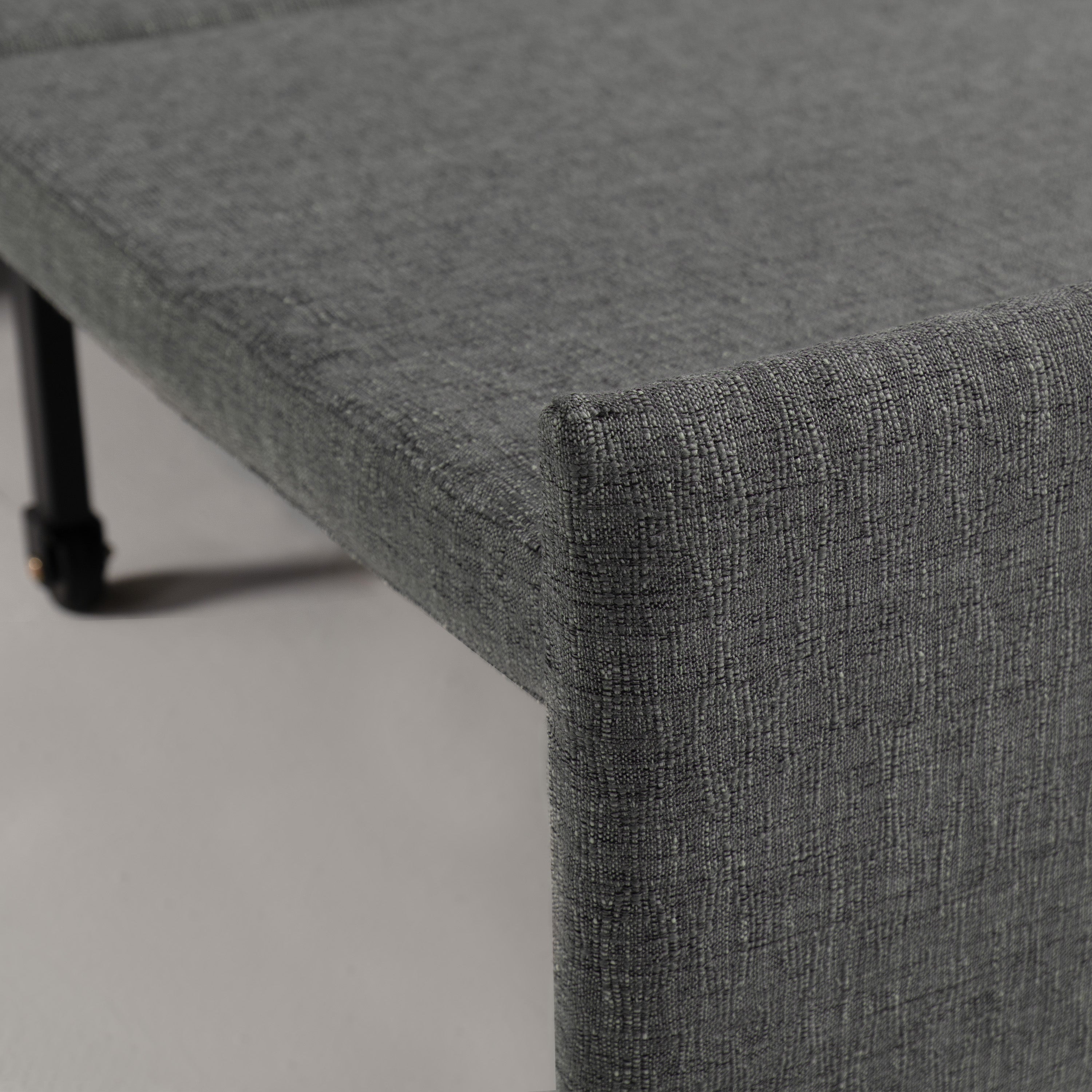 #Colour_Grey