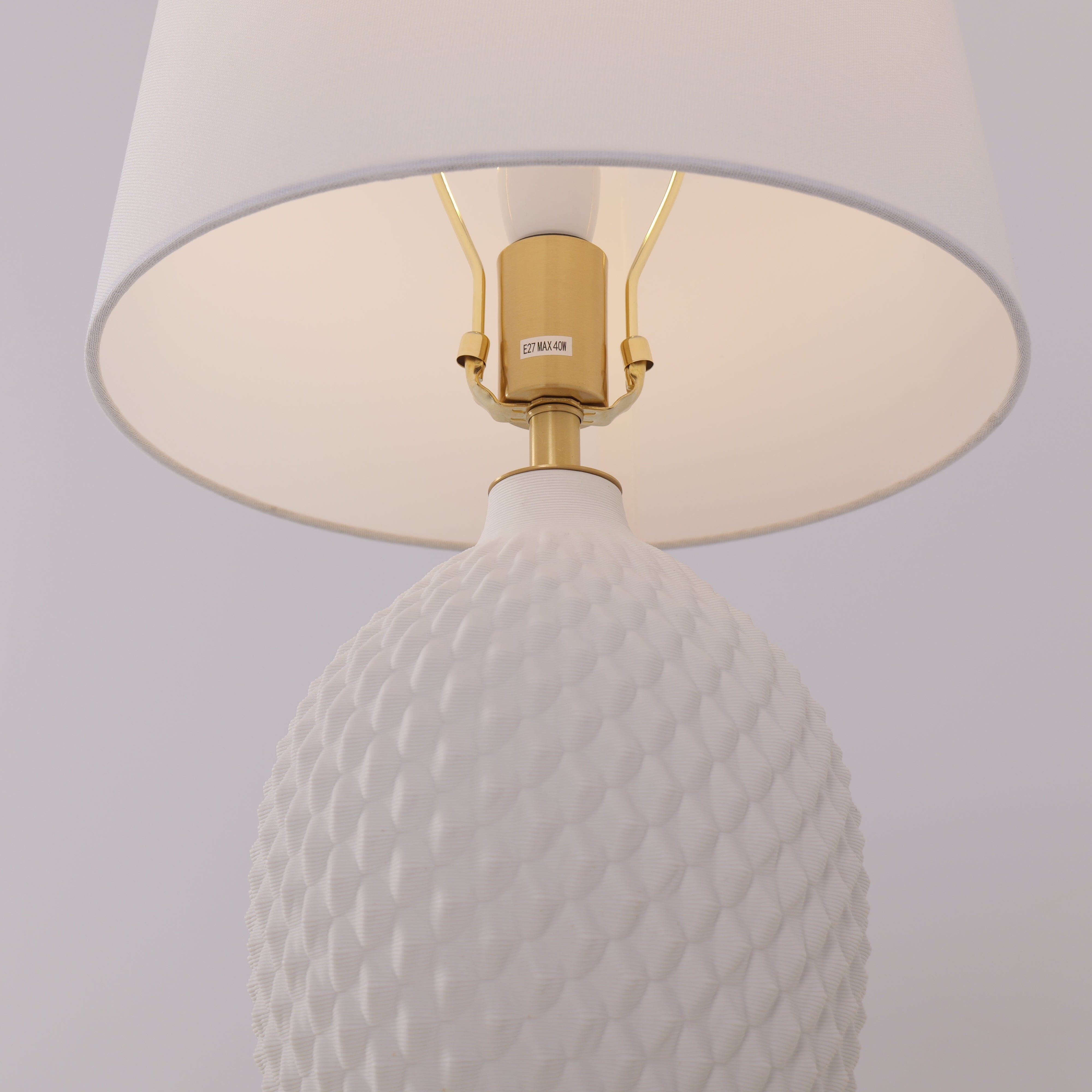 Lightsin 3D Pure White Diamond Embossed Relief Pattern Ceramic Table Lamp Lightsin UK 