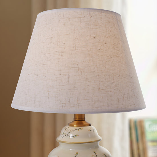 Chinoiserie Hand-Painted Ceramic Ginger Jar Table Lamp